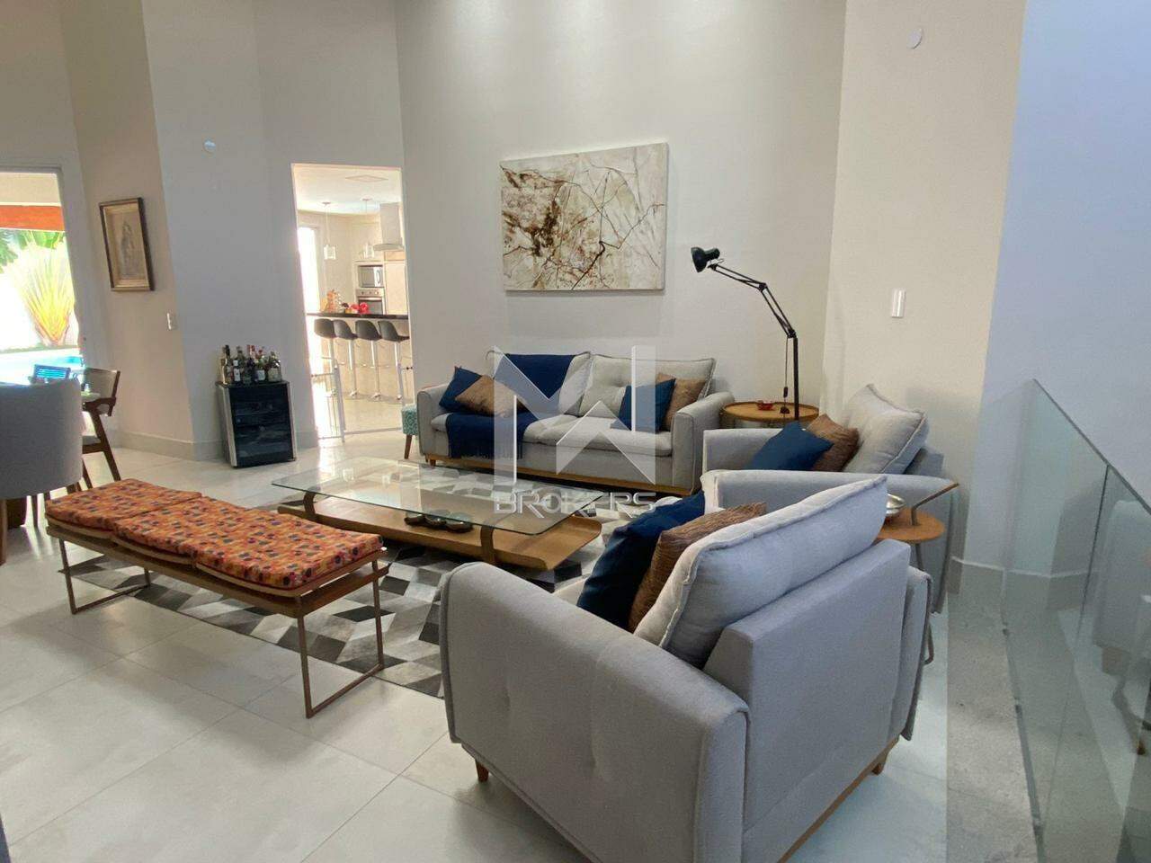 Casa em Condomínio à venda no Centro: salas