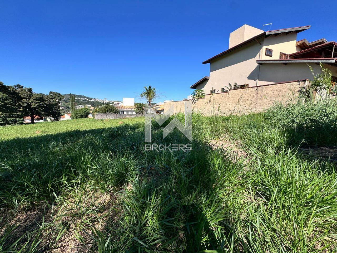 Lote/Terreno à venda no Villaggio Capríccio: Terreno
