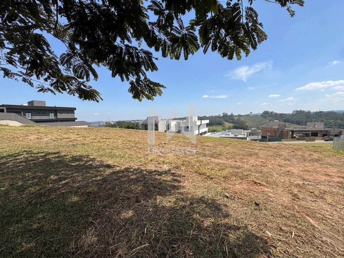 Terreno à venda no Condomínio Santa Isabel: terreno frente
