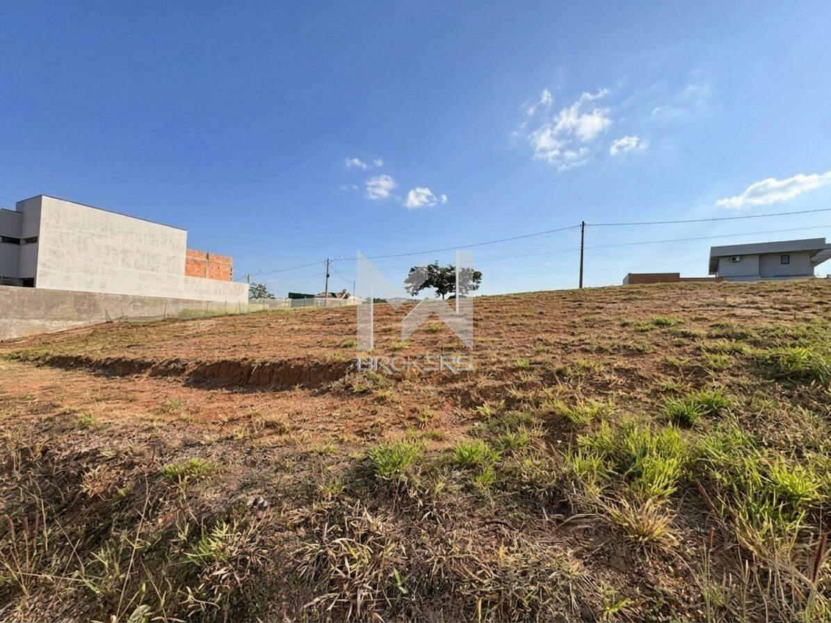 Terreno à venda no Condomínio Santa Isabel: terreno fundo