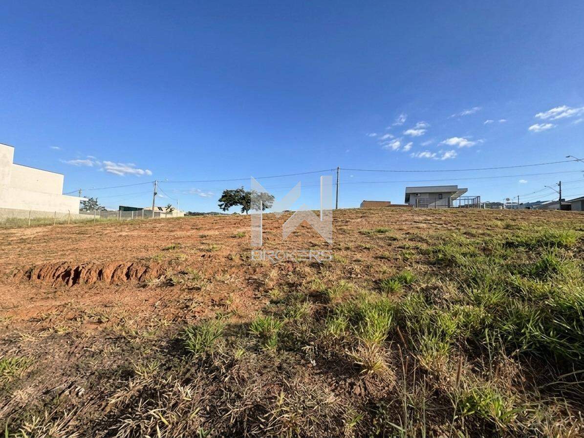 Terreno à venda no Condomínio Santa Isabel: terreno fundo