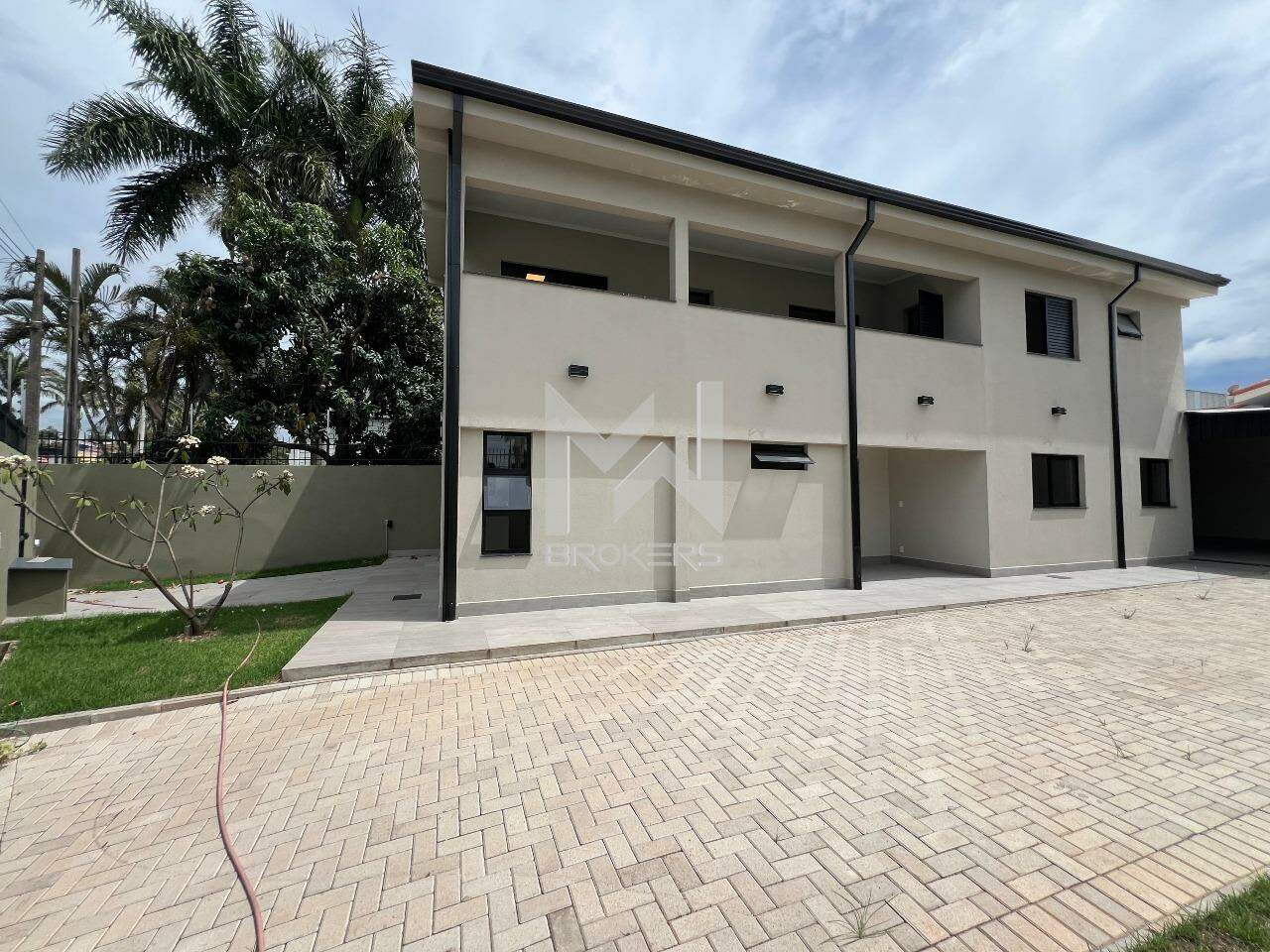 Casa à venda no João XXIII: lateral