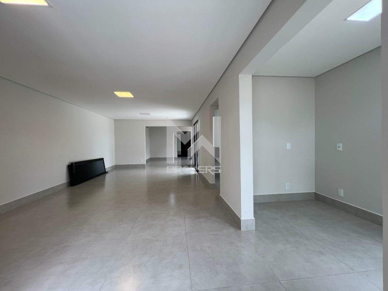 Casa à venda no João XXIII: salas