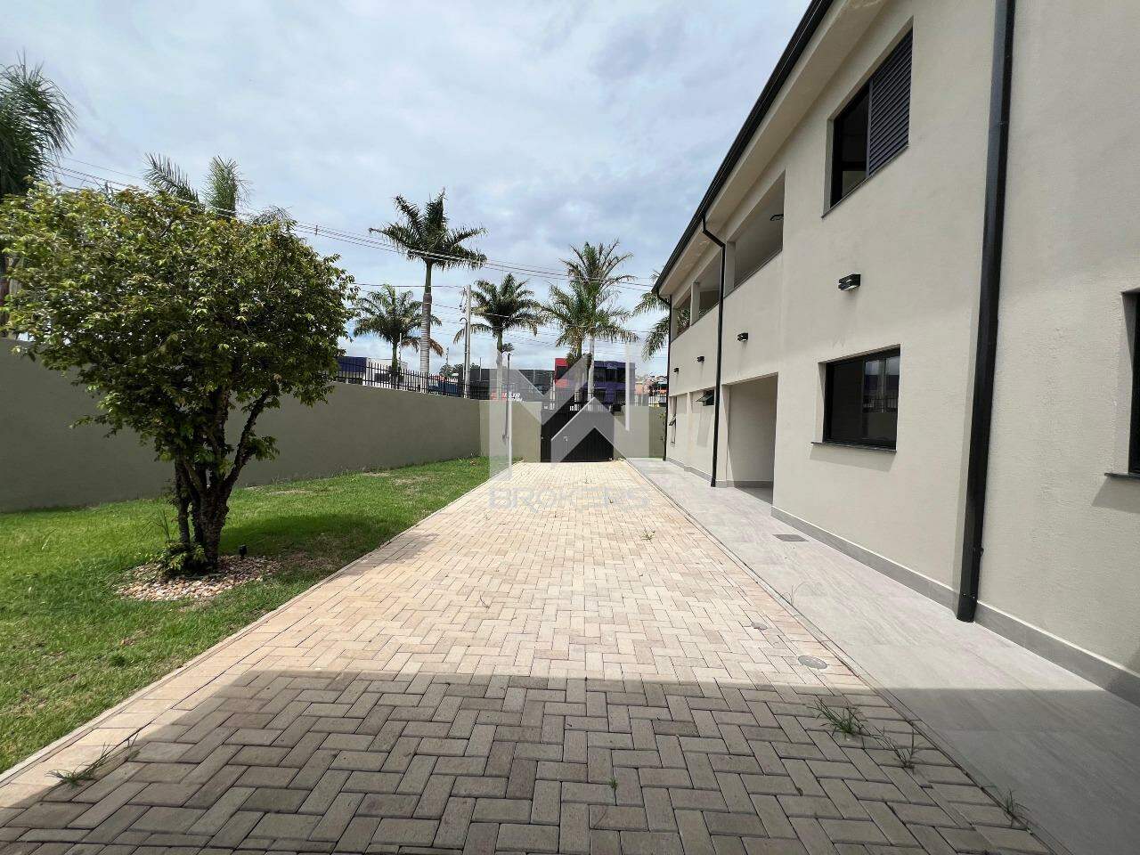 Casa à venda no João XXIII: lateral