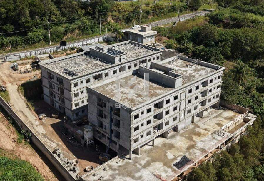 Apartamento à venda no Pinheirinho: Obra