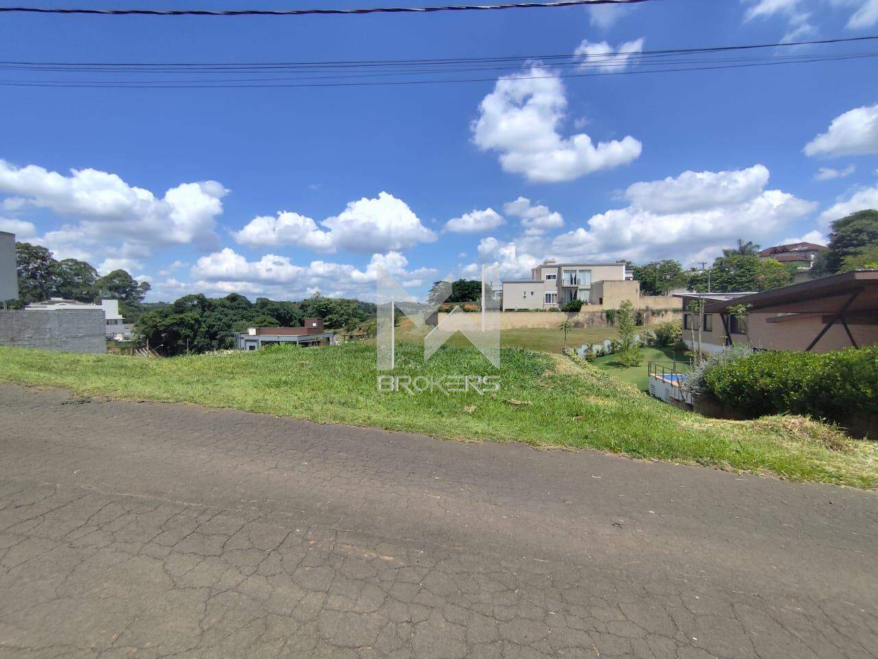 Lote/Terreno à venda no Condomínio Residencial Terras de Santa Tereza: 