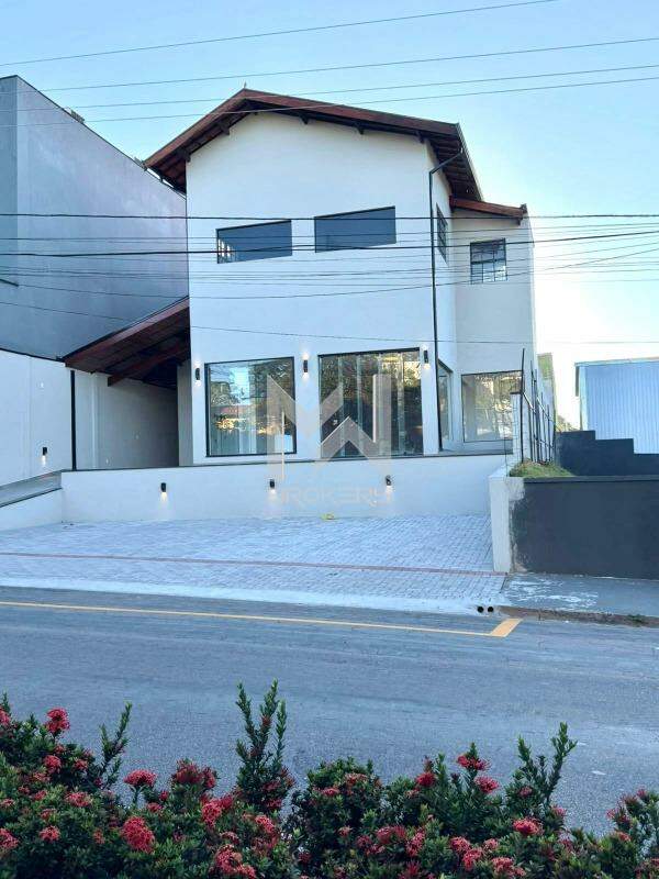 Salão Comercial para aluguel no Pinheirinho: Fachada