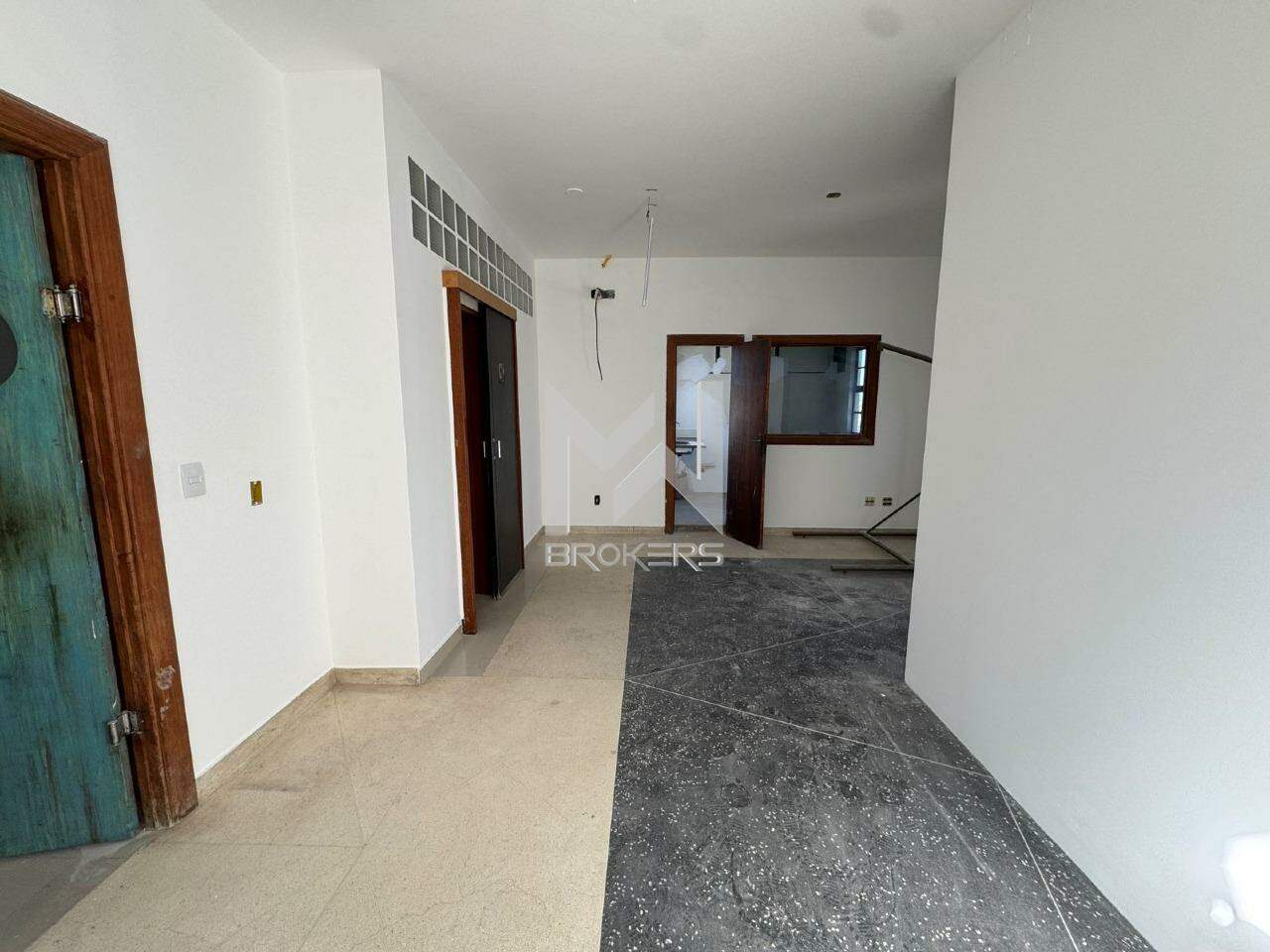 Sala para aluguel no Pinheirinho: Sala