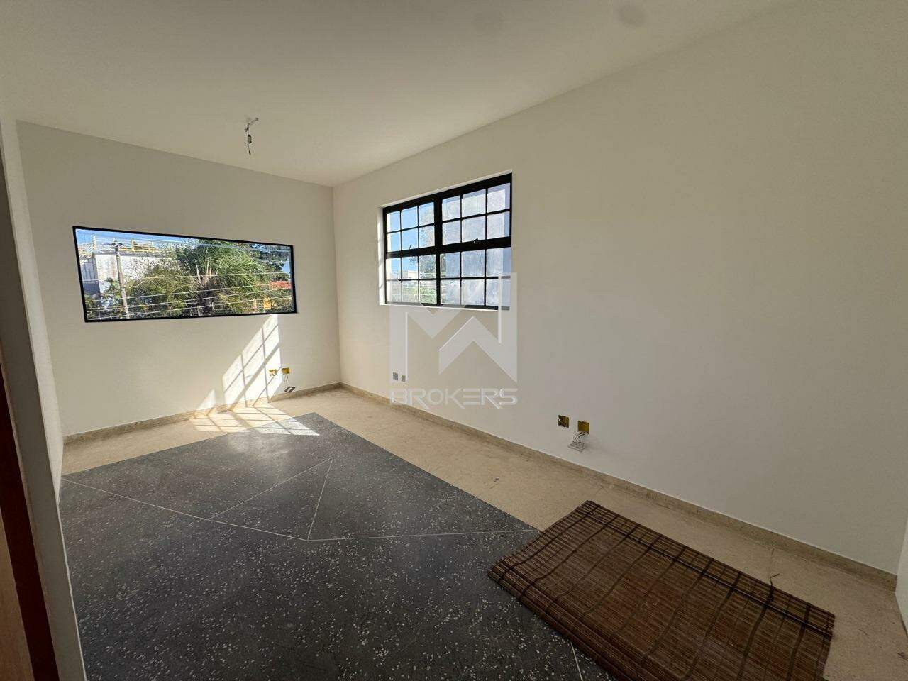 Sala para aluguel no Pinheirinho: Sala
