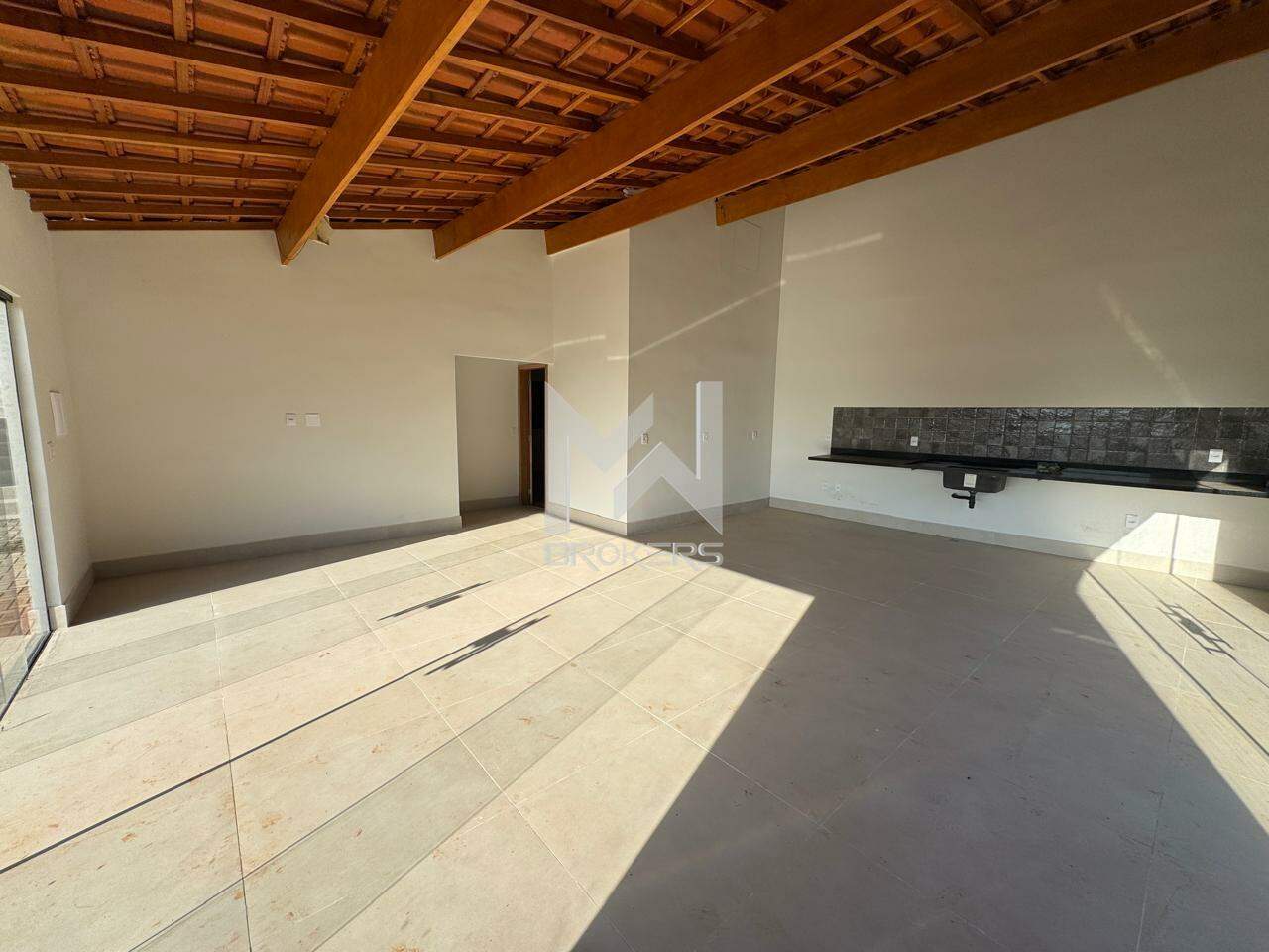 Casa em Condomínio à venda no Condomínio Chácaras do Lago: área gourmet