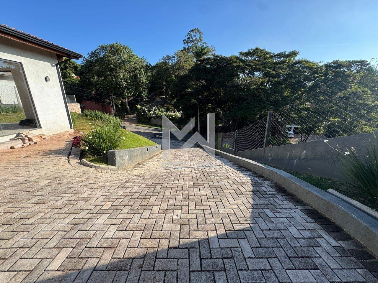 Casa em Condomínio à venda no Condomínio Chácaras do Lago: rampa