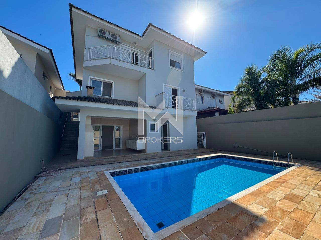 Casa em Condomínio para aluguel no Santa Rosa: piscina