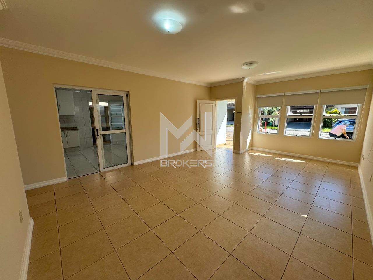 Casa em Condomínio para aluguel no Santa Rosa: sala
