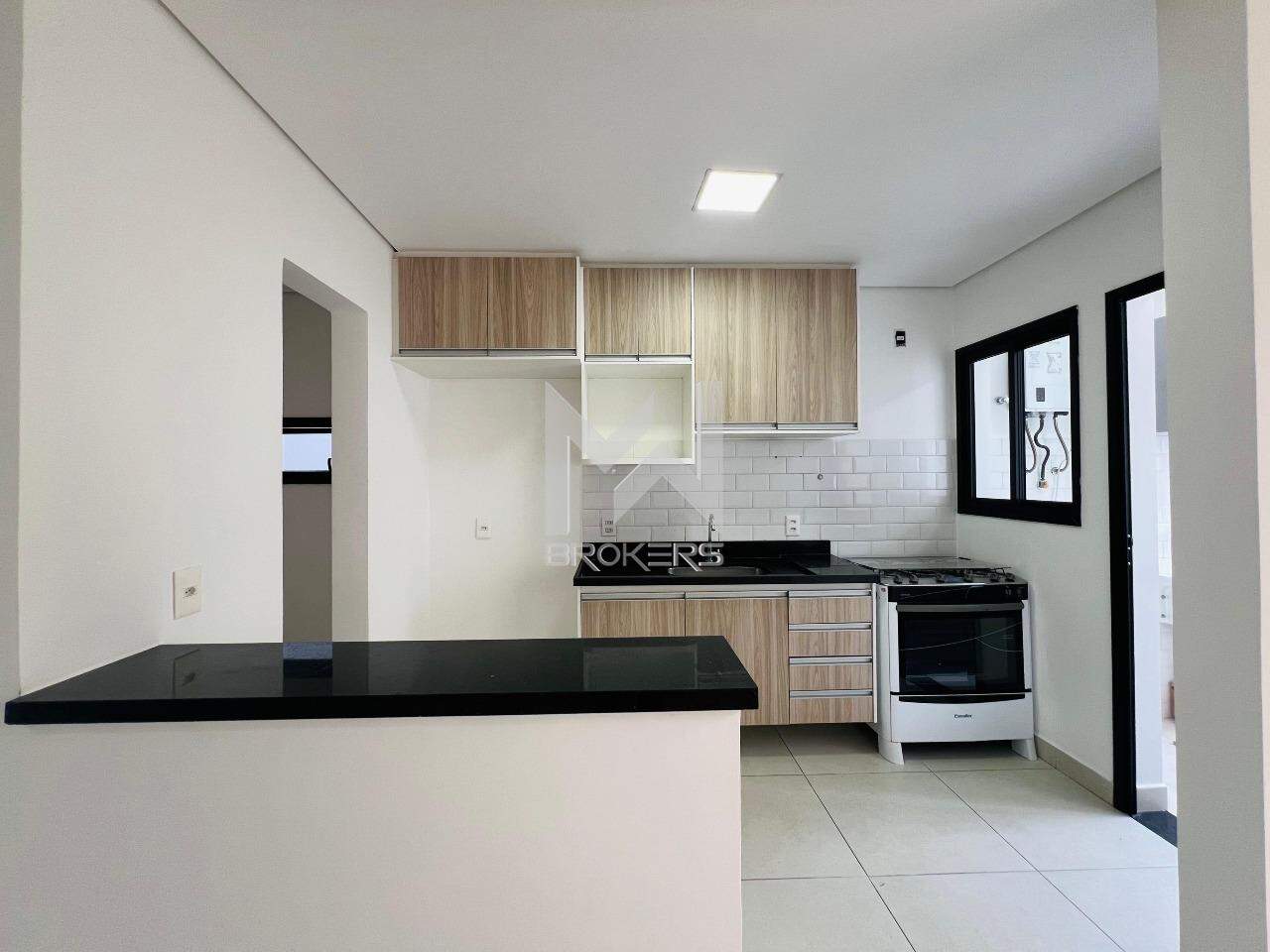 Casa em Condomínio à venda no Pinheirinho: Cozinha