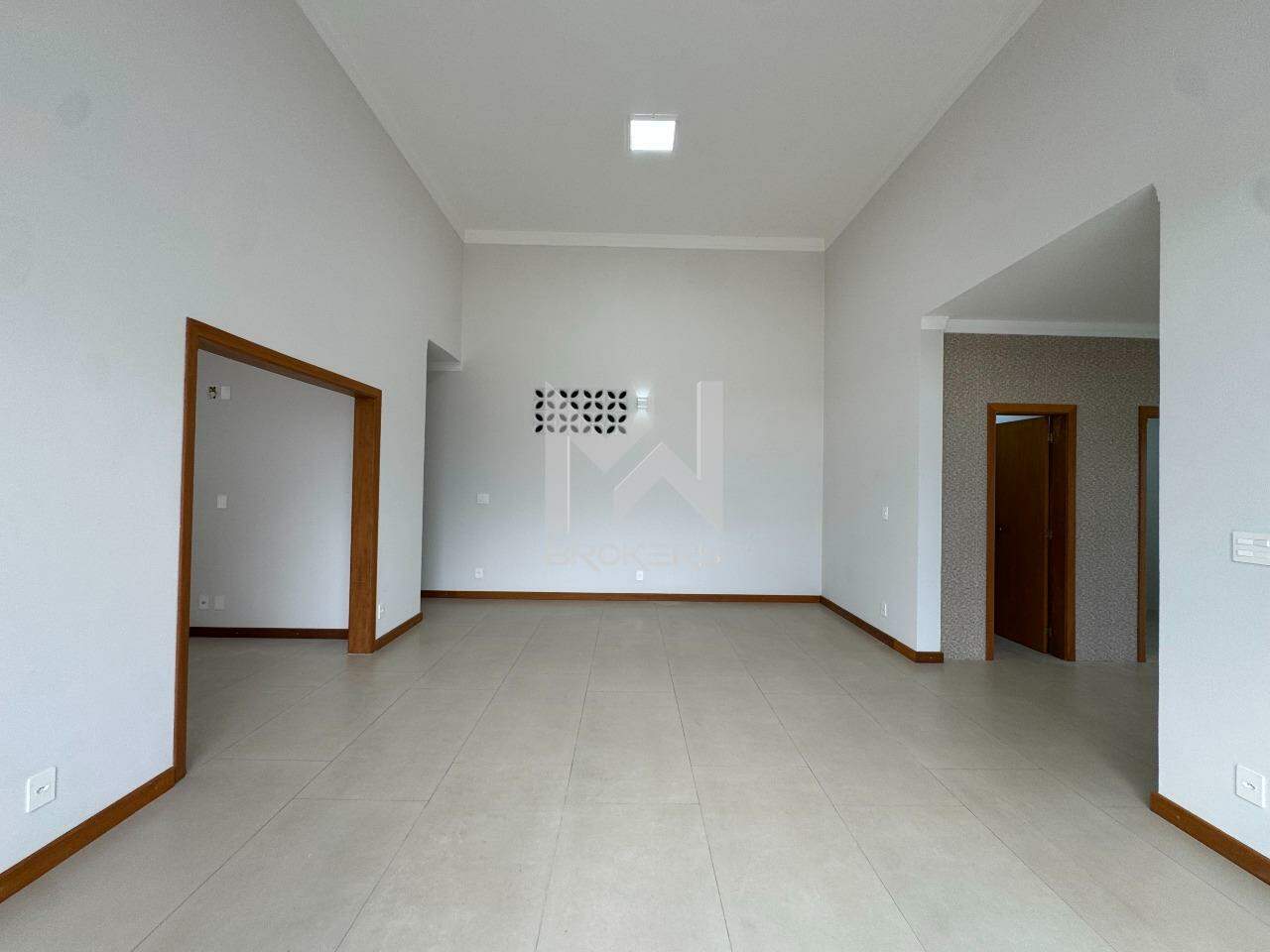 Casa em Condomínio para aluguel no Condomínio Terras de Vinhedo: Sala de Estar/Jantar