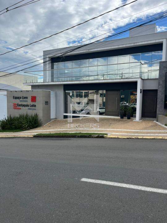 Salão Comercial para aluguel no Jardim Paiquerê: Fachada