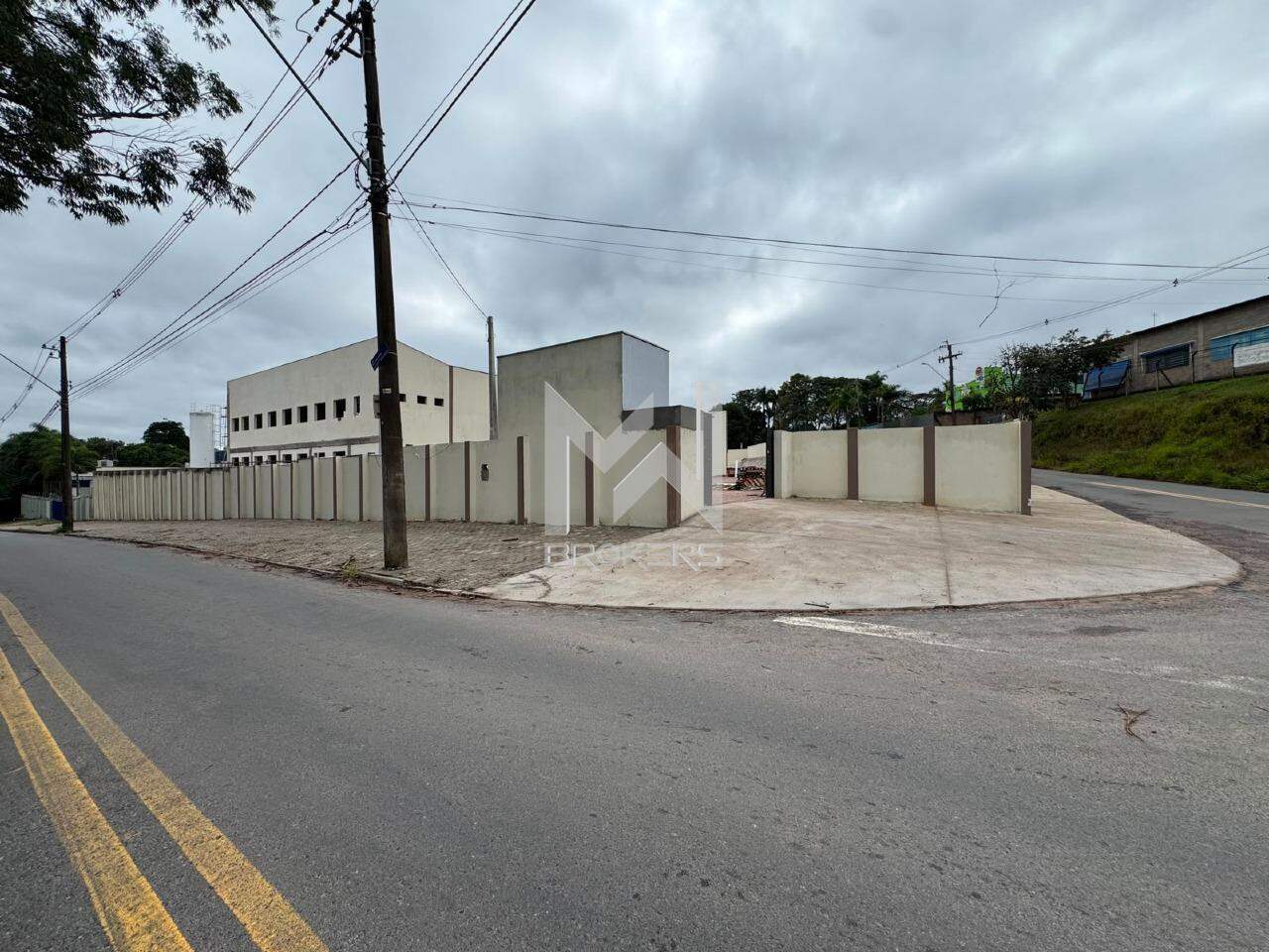 Galpão à venda no Chácaras São Bento: Fachada