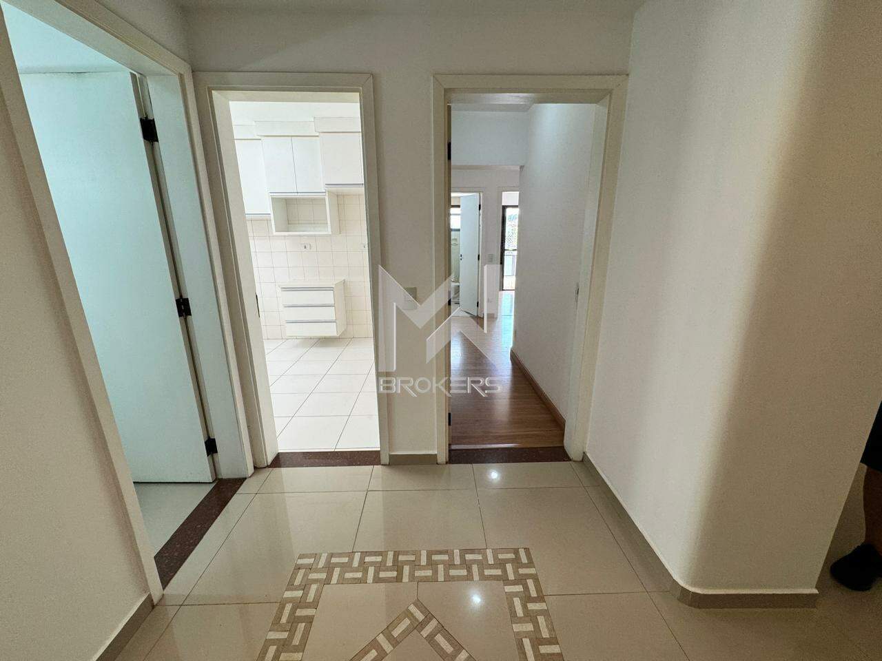 Apartamento à venda no Centro: Hall de entrada