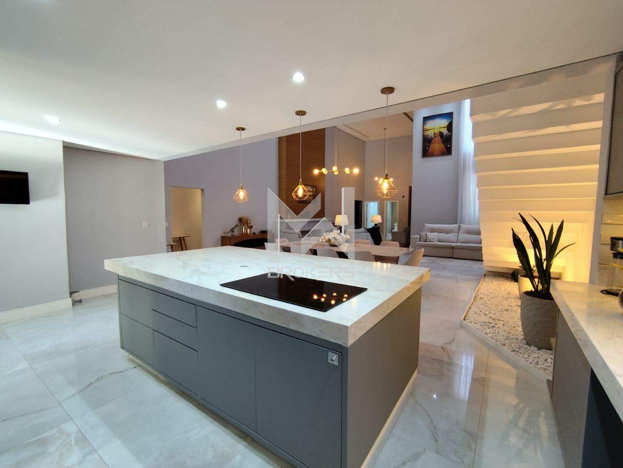 Casa à venda no Pinheirinho: 