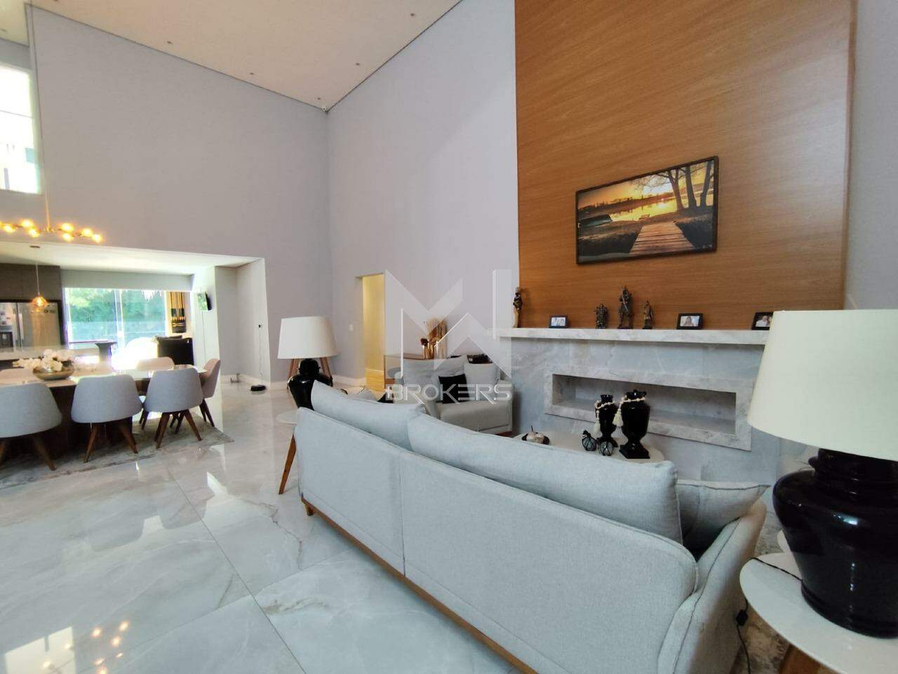 Casa à venda no Pinheirinho: 