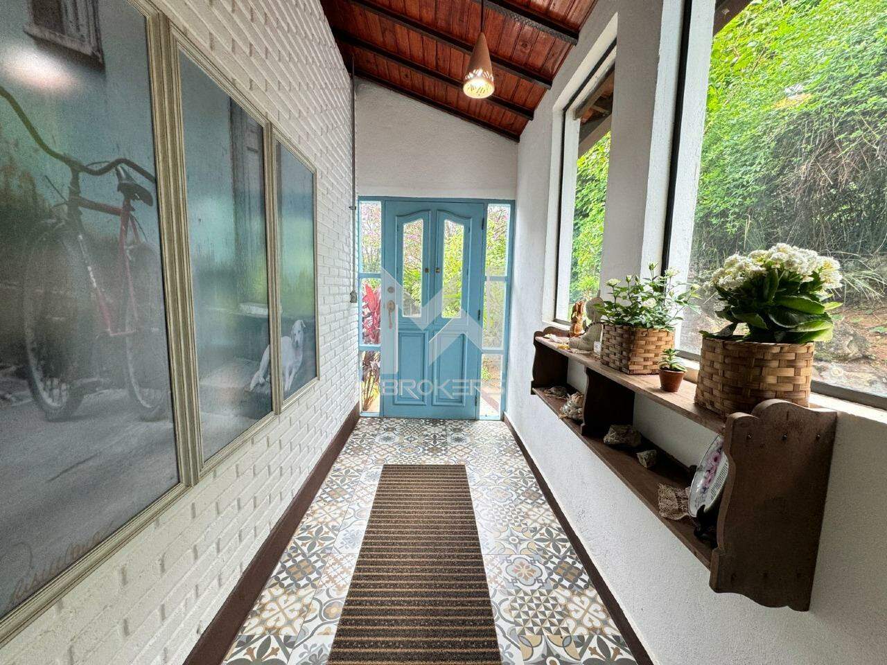 Casa em Condomínio para aluguel no Caixa D´água: hall de entrada