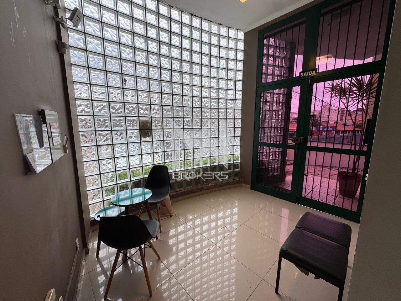 Prédio à venda no Jardim Itália: Recepção