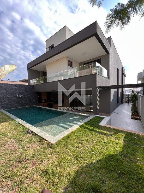 Casa em Condomínio à venda no Swiss Park: Piscina