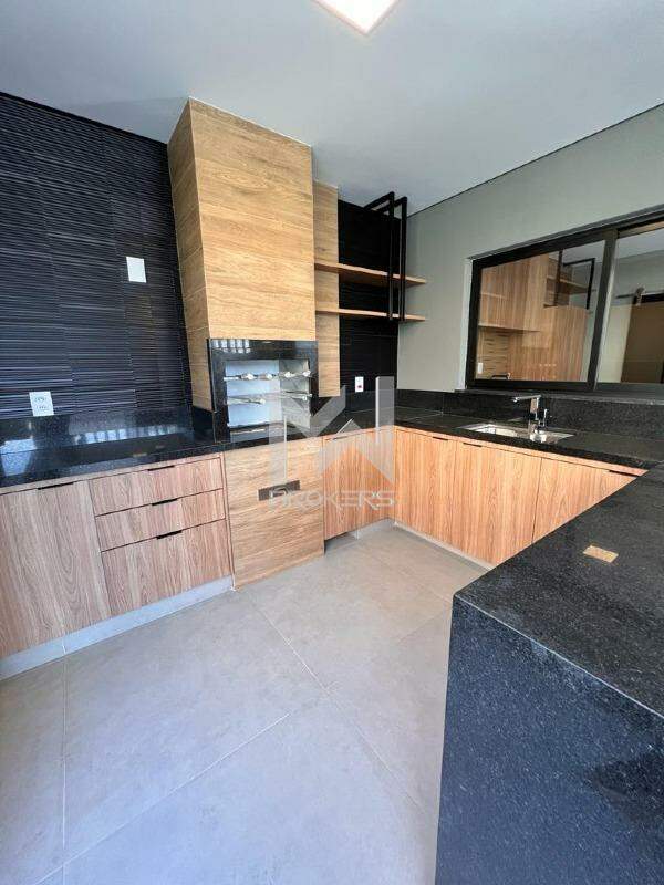 Casa em Condomínio para aluguel no Swiss Park: Área externa