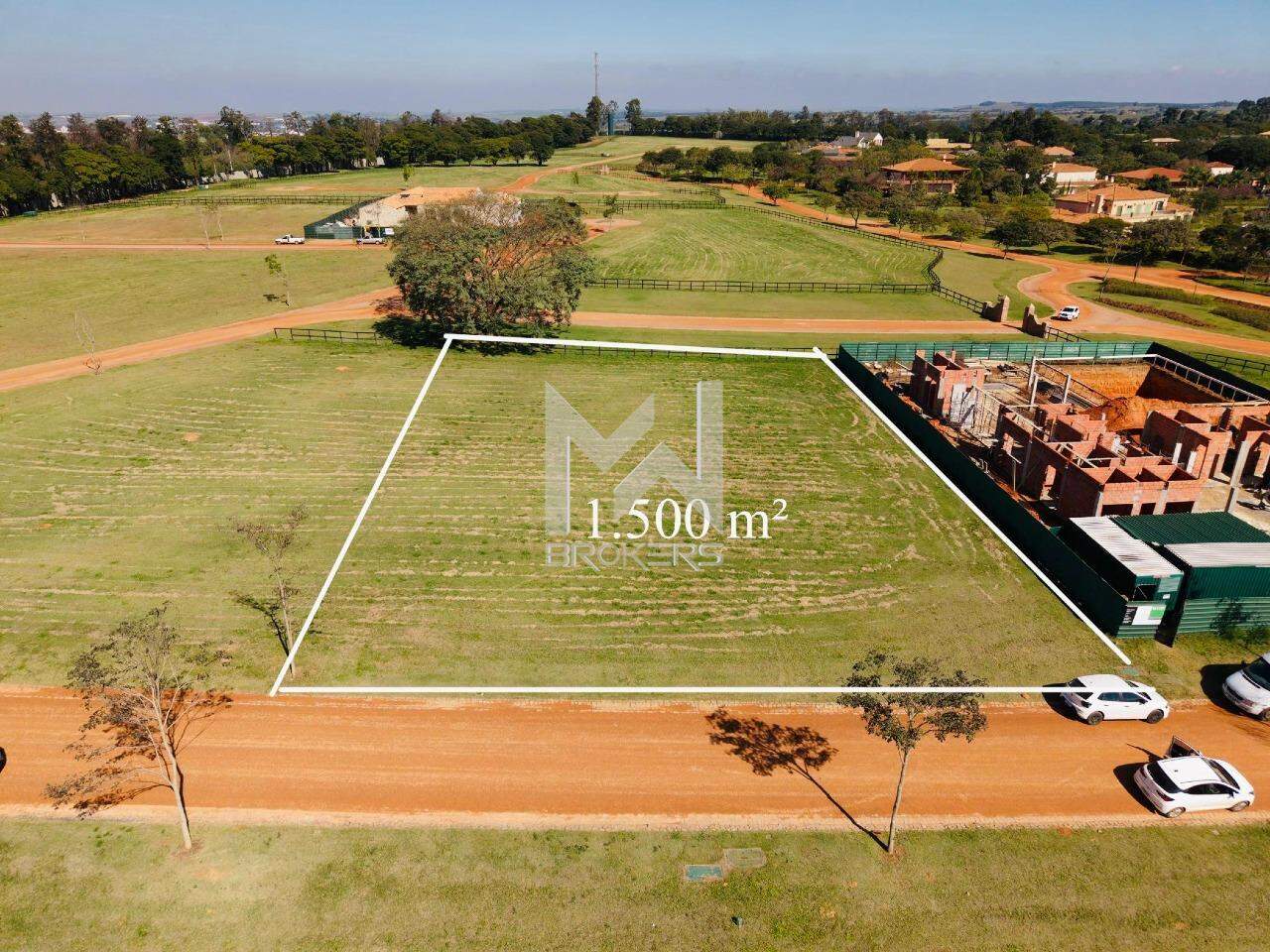 Terreno à venda no Fazenda Santo Antonio Haras Larissa: Lote