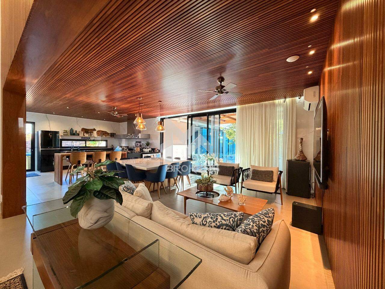 Casa em Condomínio à venda no Sítio Recreio dos Cafezais: Living