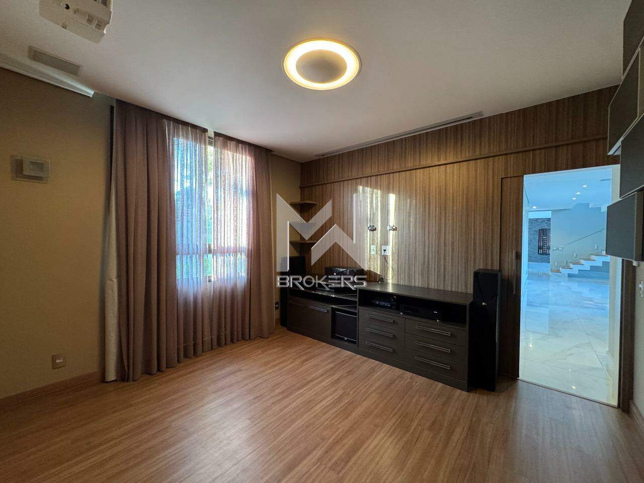 Casa em Condomínio à venda no Condomínio Campo de Toscana: Home Theater