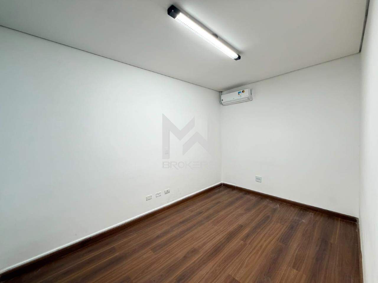 Galpão para aluguel no Nova Vinhedo: Sala 2