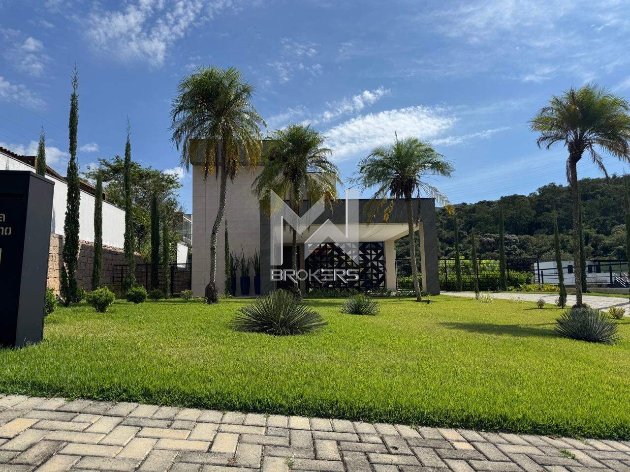 Casa em Condomínio à venda no Condomínio Campo de Toscana: Fachada