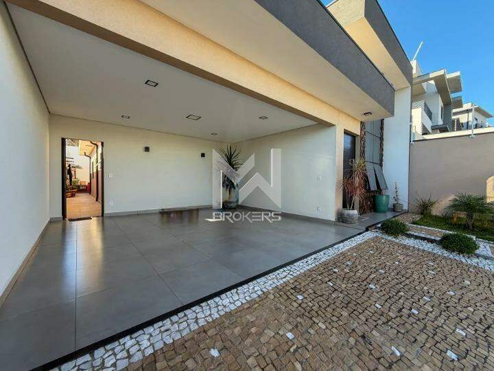Casa à venda no Bosque: Garagem