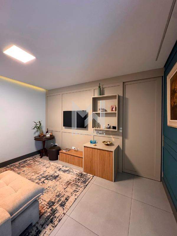Apartamento à venda no Vila Embaré: Living