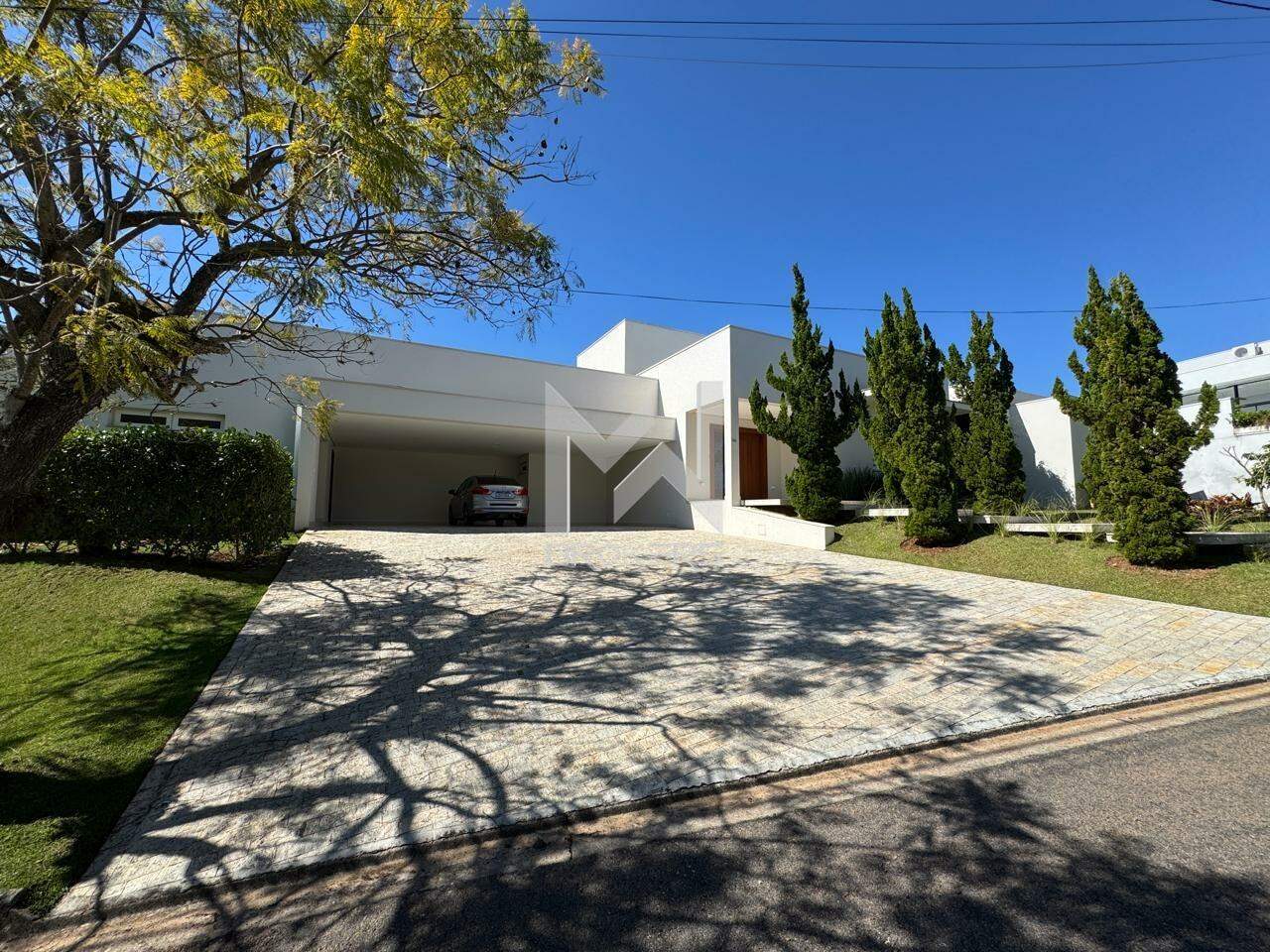 Casa em Condomínio à venda no Residencial Jardim Primavera: 