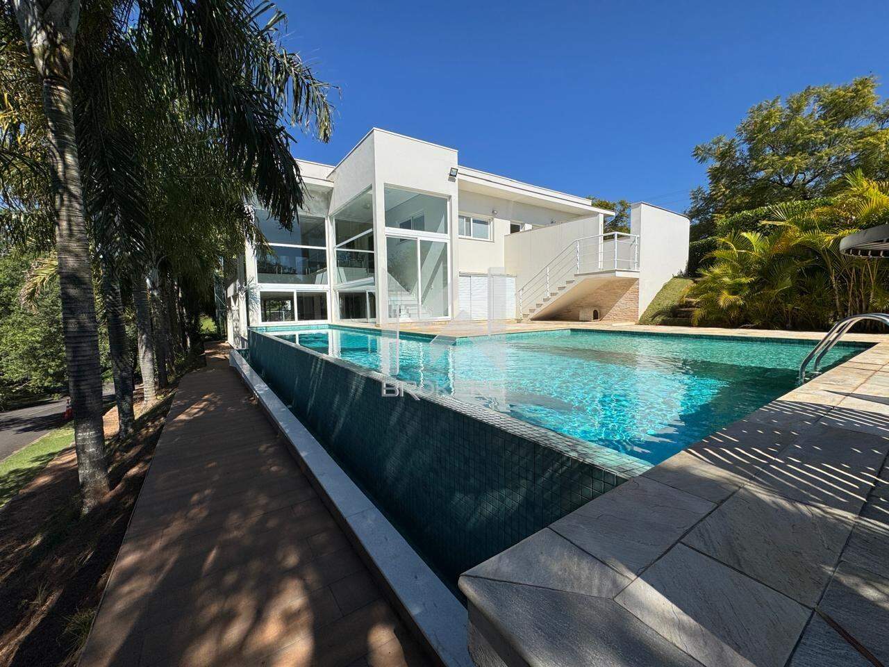 Casa em Condomínio à venda no Residencial Jardim Primavera: 