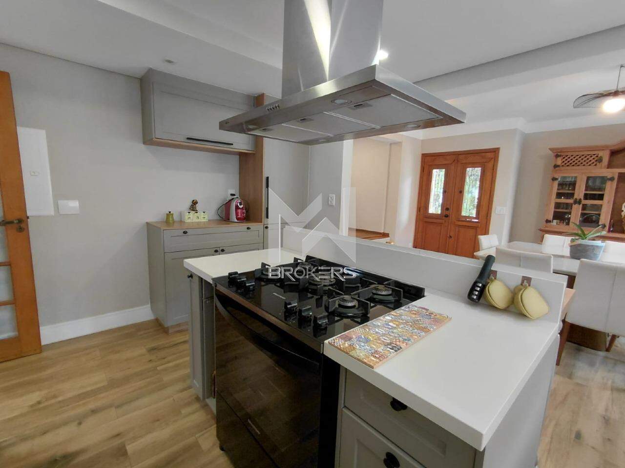 Casa em Condomínio à venda no Jardim Europa: Cozinha