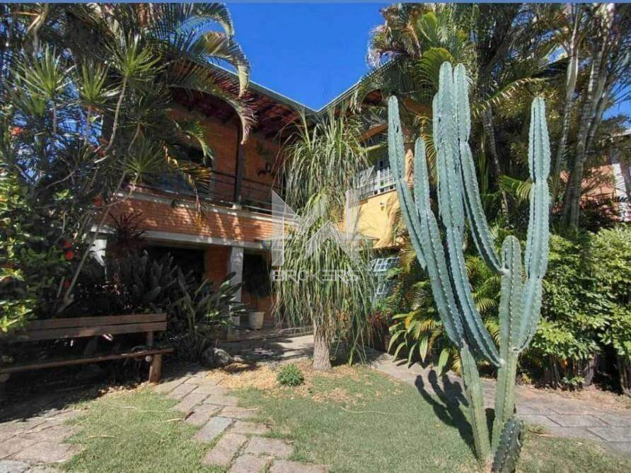 Casa à venda no Centro: 