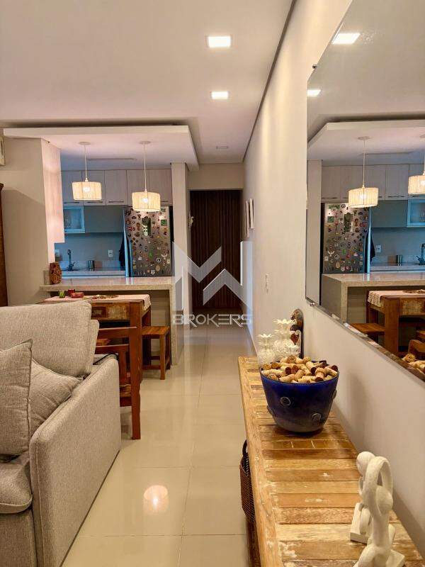 Apartamento à venda no Pinheirinho: Visão sala de estar e jantar