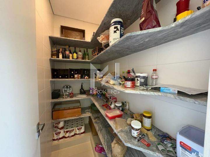 Casa em Condomínio à venda no Swiss Park: Despensa
