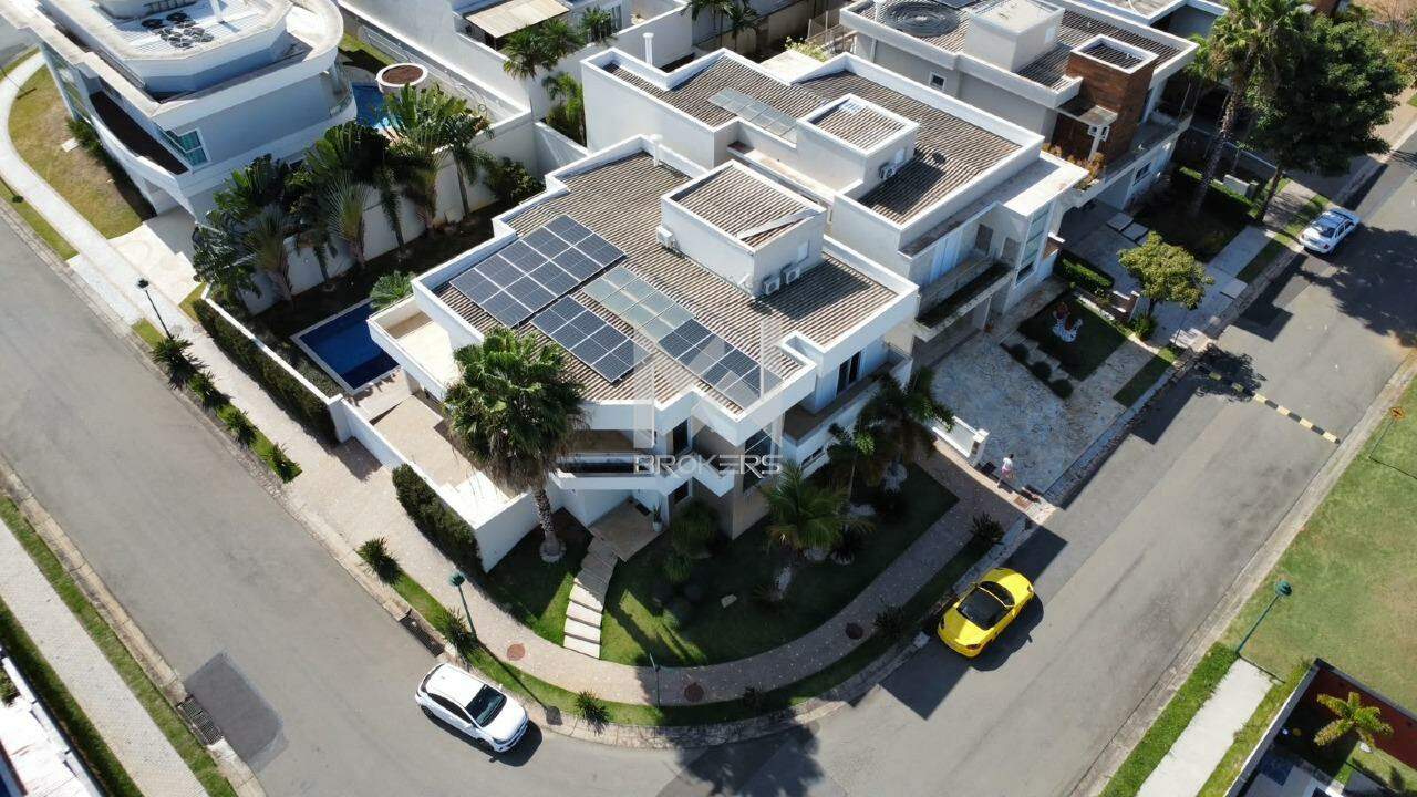 Casa em Condomínio à venda no Swiss Park: 