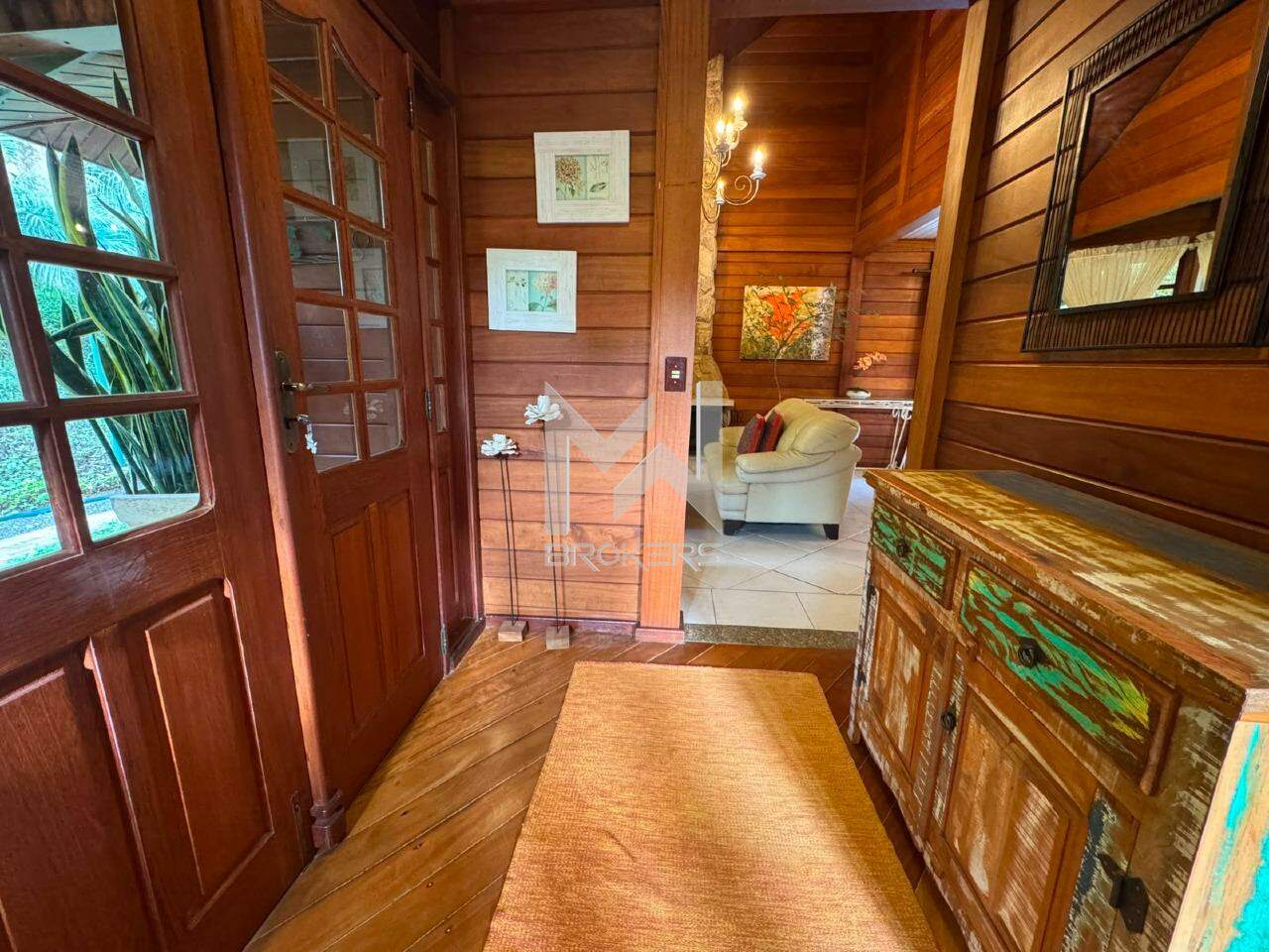 Casa em Condomínio para aluguel no Condomínio Estância Marambaia: Hall de entrada