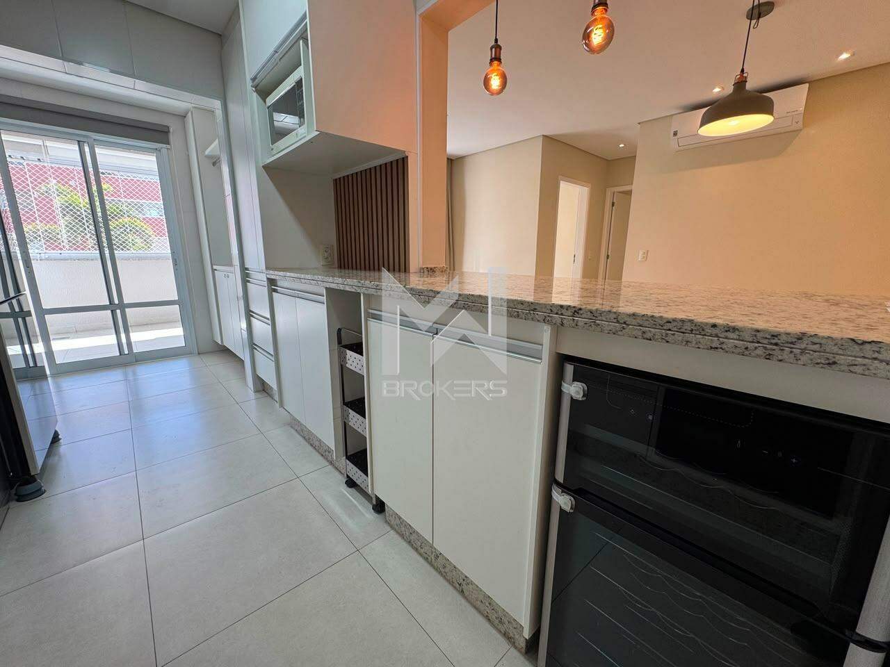 Apartamento para aluguel no Pinheirinho: Cozinha