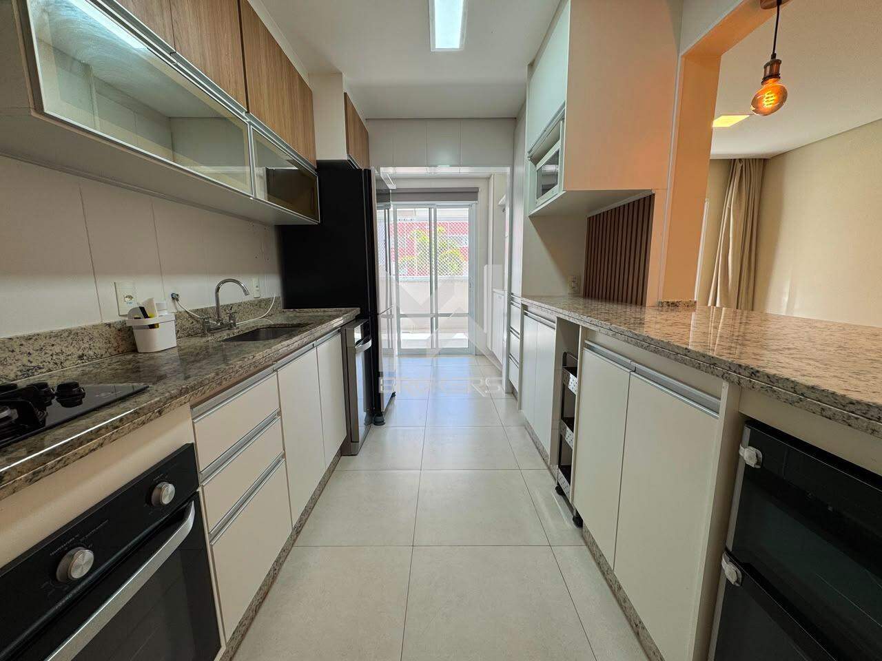 Apartamento para aluguel no Pinheirinho: Cozinha