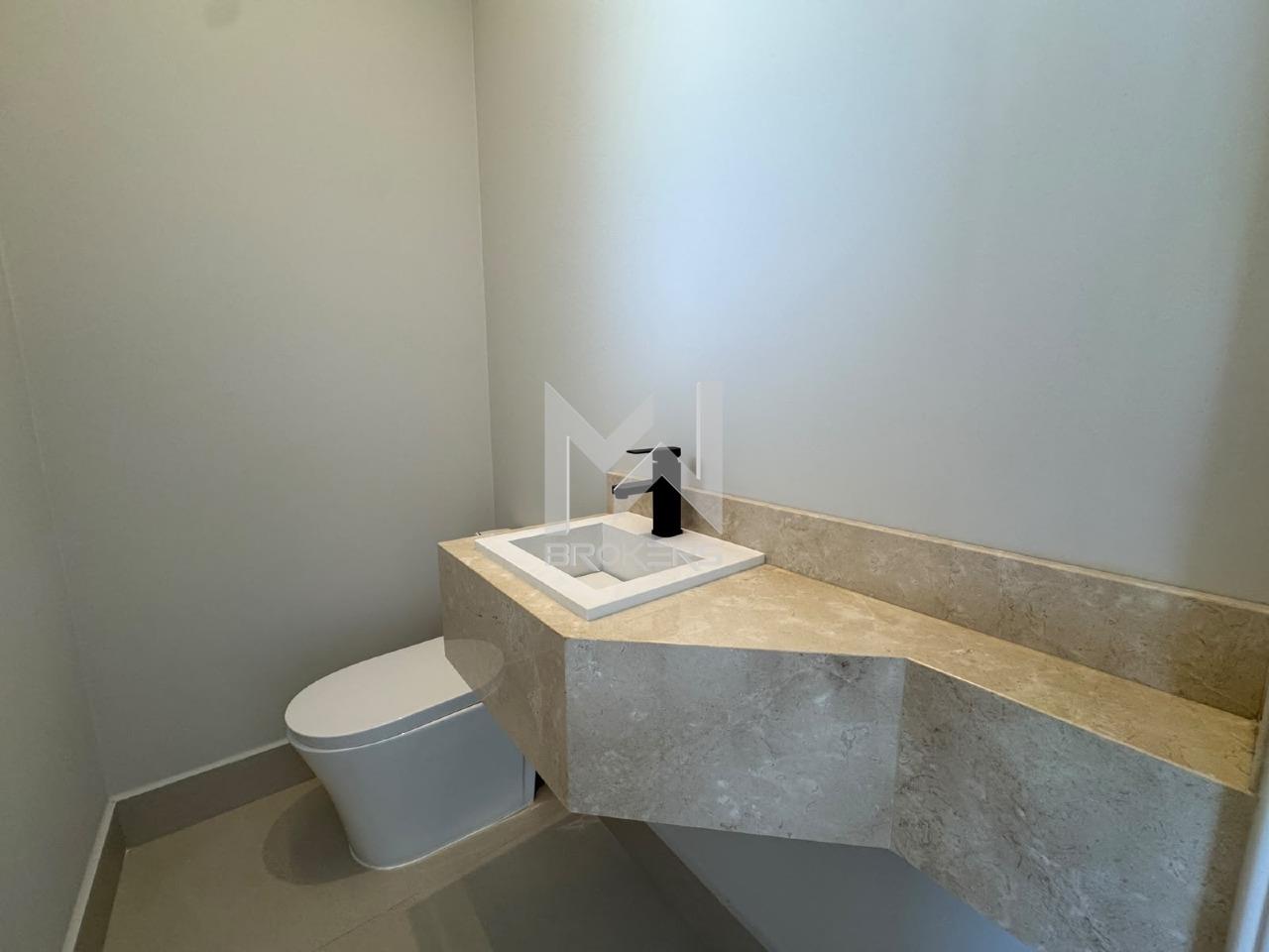 Casa em Condomínio à venda no Residencial Bosque da Mata: lavabo