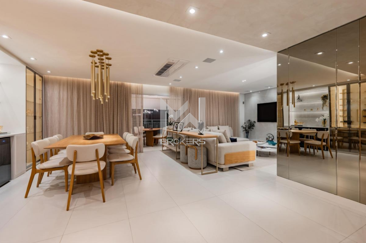 Apartamento à venda no Anhangabaú: Living