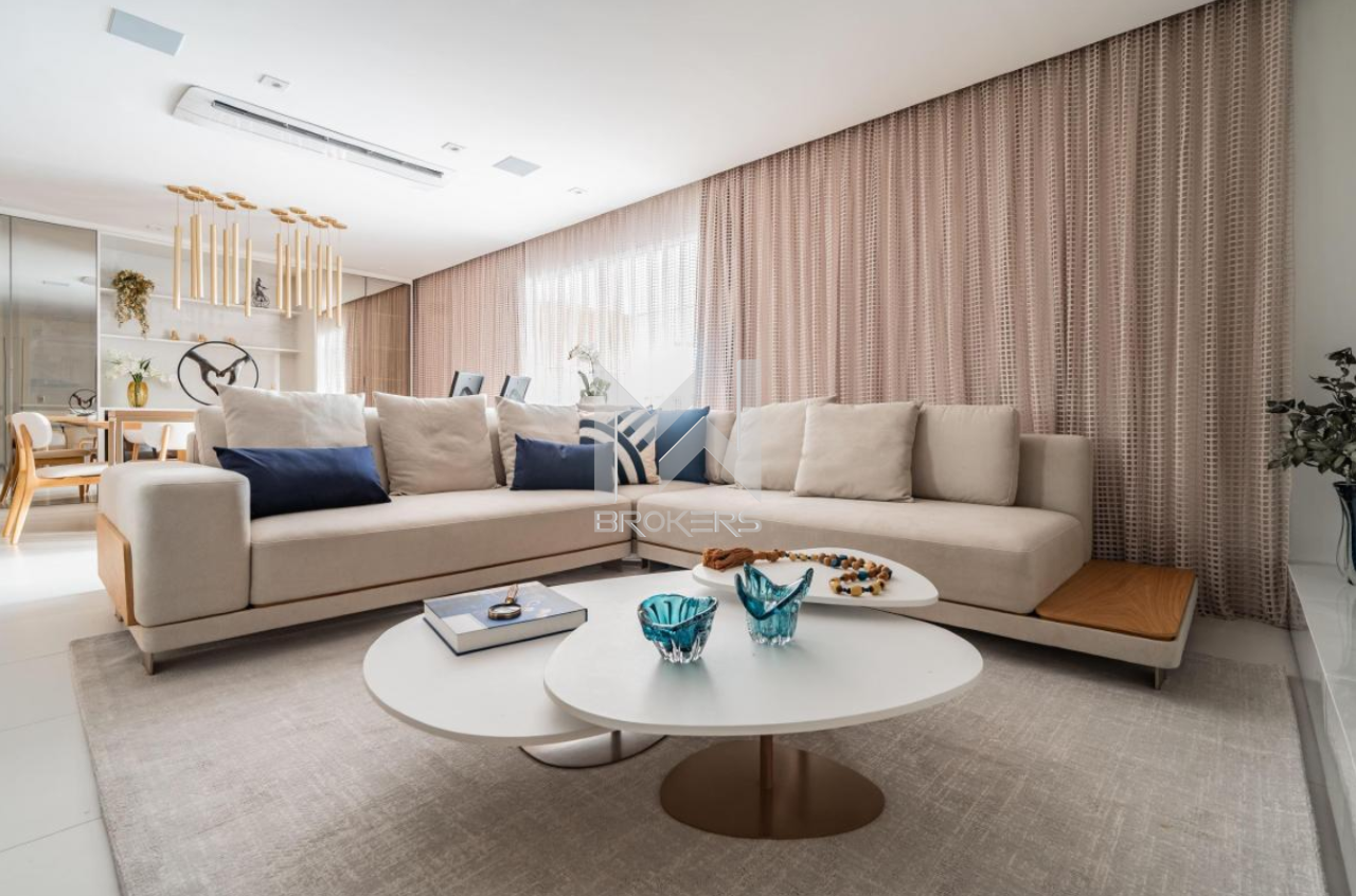 Apartamento à venda no Anhangabaú: Living