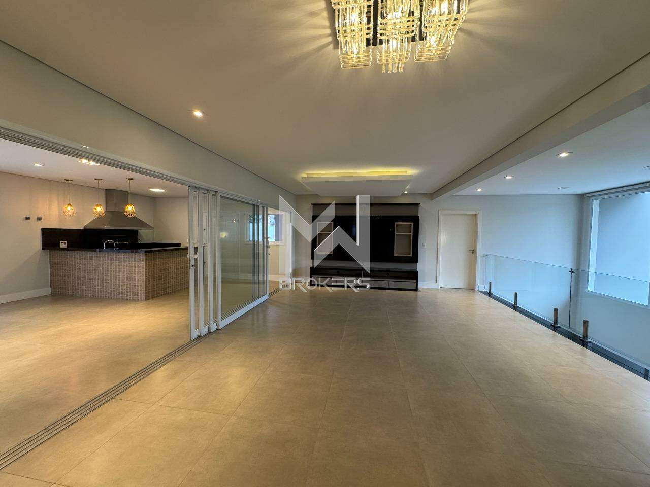 Casa em Condomínio à venda no Condomínio Villa Lombarda: Sala de Jantar/ Estar
