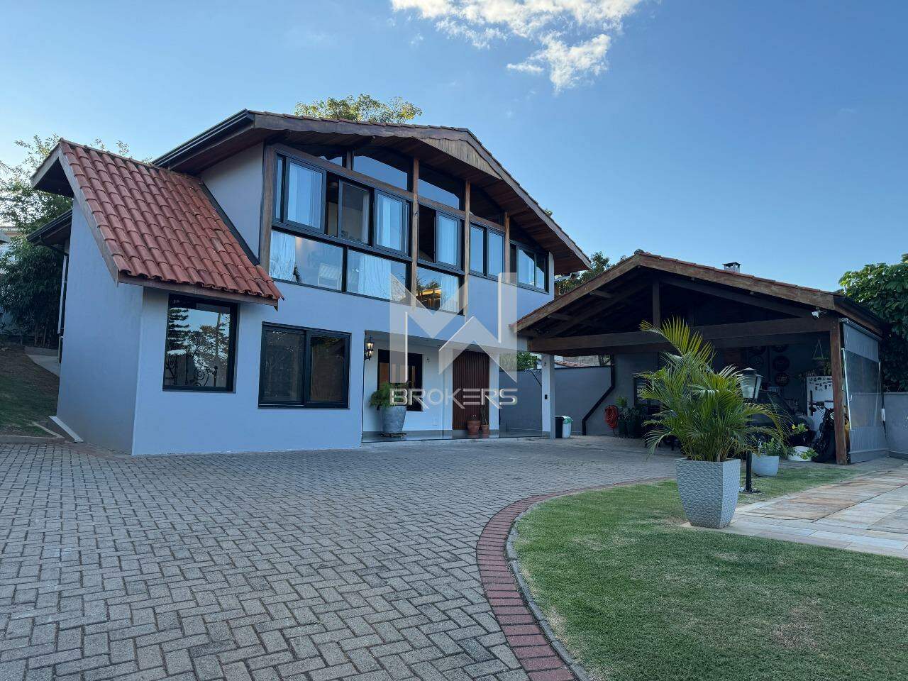 Casa em Condomínio à venda no Vista Alegre: Fachada